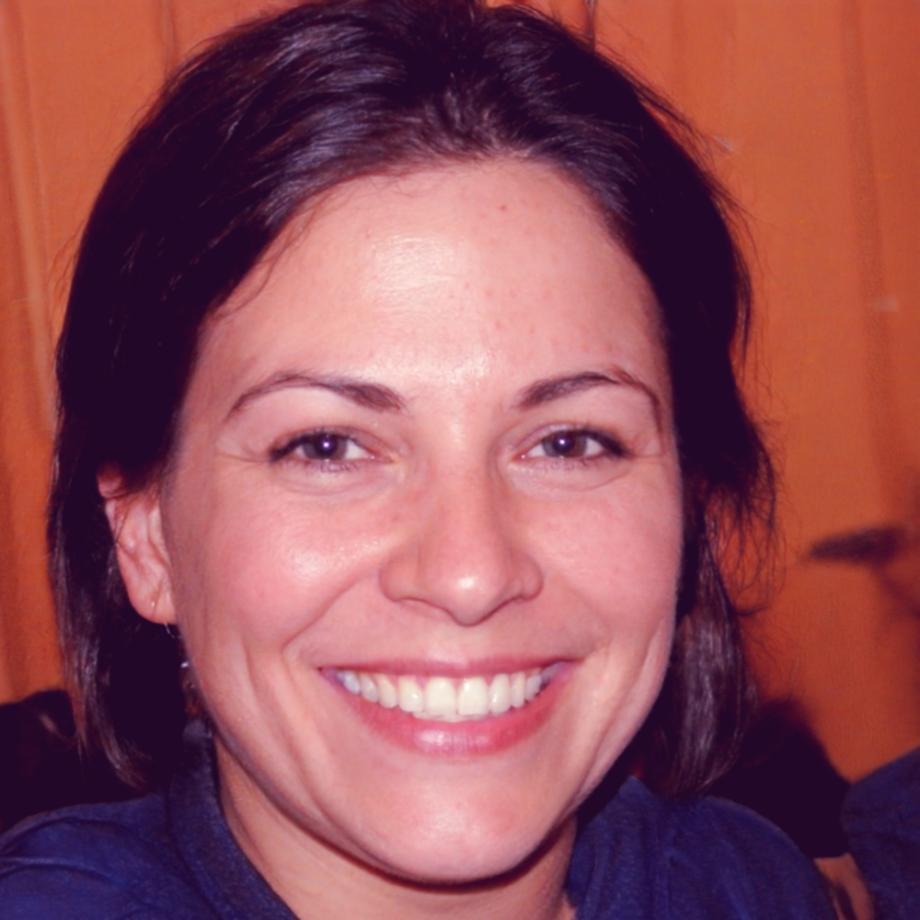 Nadia Verhoeven, lead figure drawing instructor at Mirelox